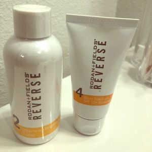 Rodan+Fields Reverse Toner and sunscreen